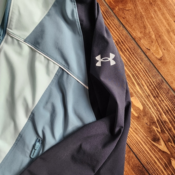 Womens Under Armour Zip Up light weight jacket mesh lined - Picture 5 of 5